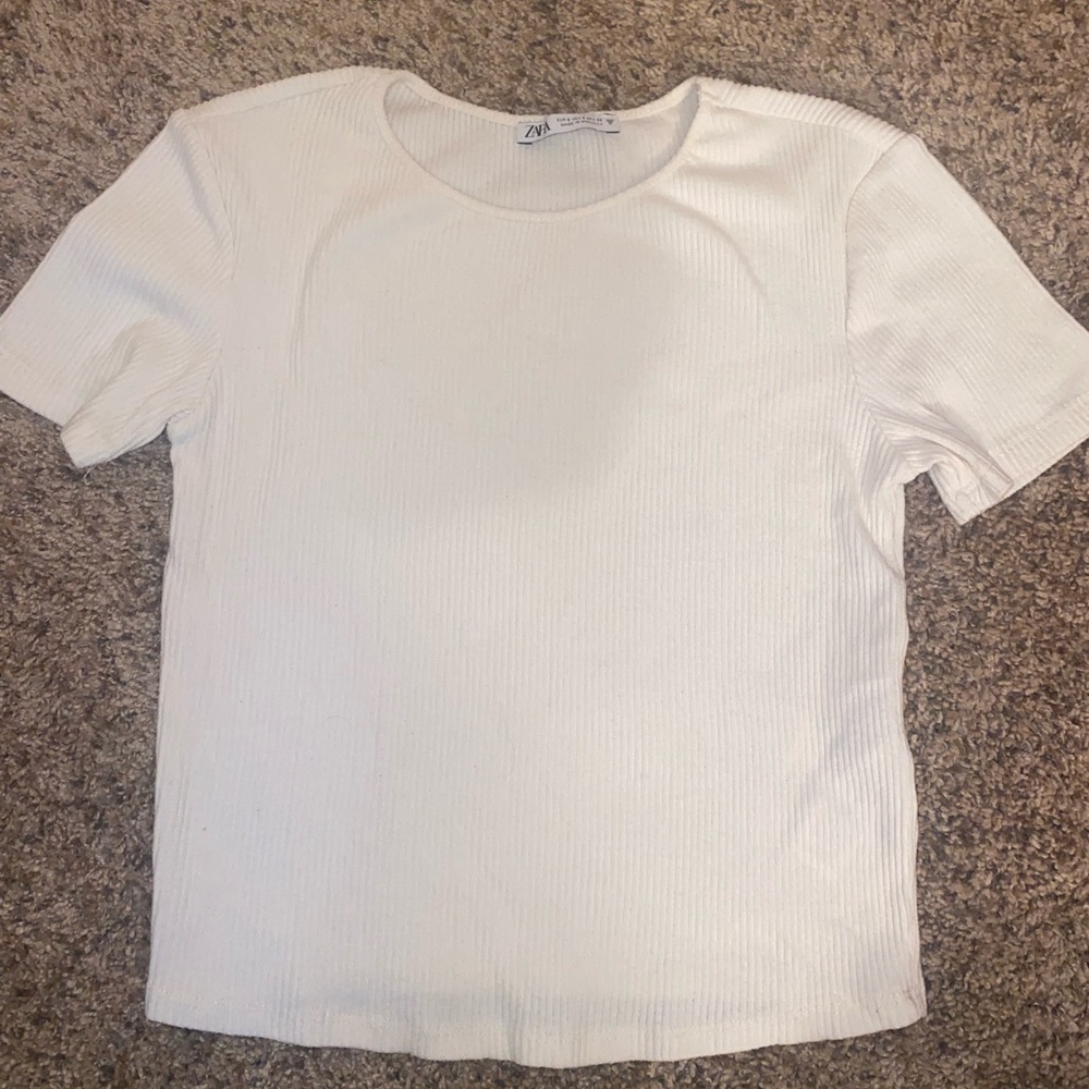 Small ribbed Zara tee